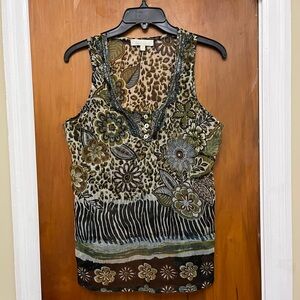 Solitaire Black and White Embellished Fitted Tank Top